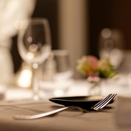 Hotel Le Grand Cerf Nonancourt Zewnętrze zdjęcie